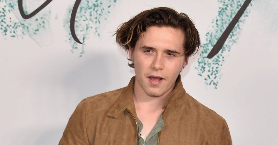 Die Leidenschaft für Tattoos hat Brooklyn Beckham von seinem Vater David geerbt.