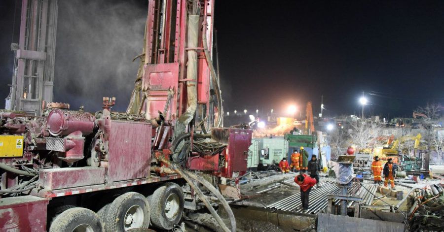 Nach der erfolgreichen Rettung von elf Bergleuten sind neun weitere Arbeiter tot aus einer Goldmine in China geborgen worden.