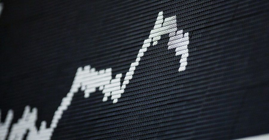An der Börse geht es auf und ab - doch auf lange Sicht sind Gewinne wahrscheinlicher als Verluste.