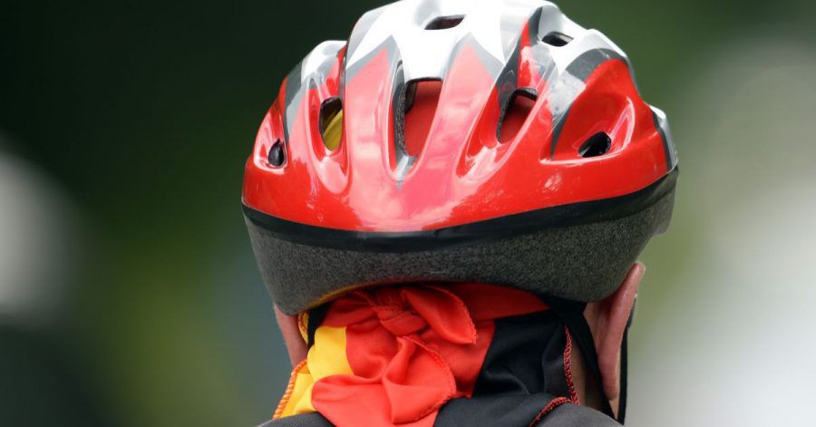 Brauchen wir eine Helmpflicht? Viele, aber längst nicht alle Radler tragen einen Helm.