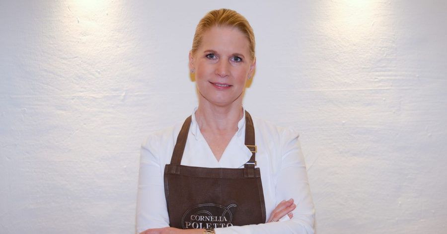 Cornelia Poletto hat ein neues Hobby für sich entdeckt - das Stricken.