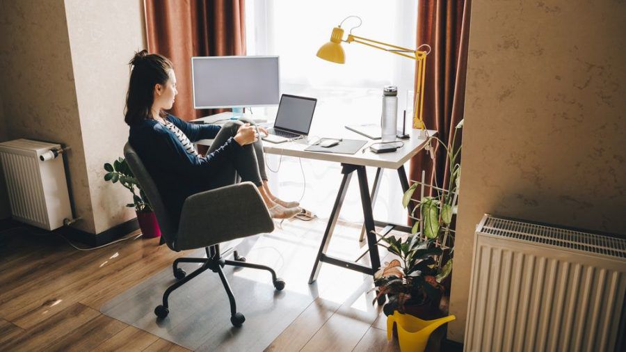 Fester Arbeitsplatz, feste Zeiten: Zuhause Arbeiten will gelernt sein. (mia/spot)
