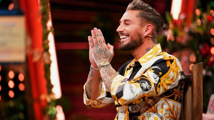 Mike Heiter steht im Dschungelshow-Finale. (jom/spot)