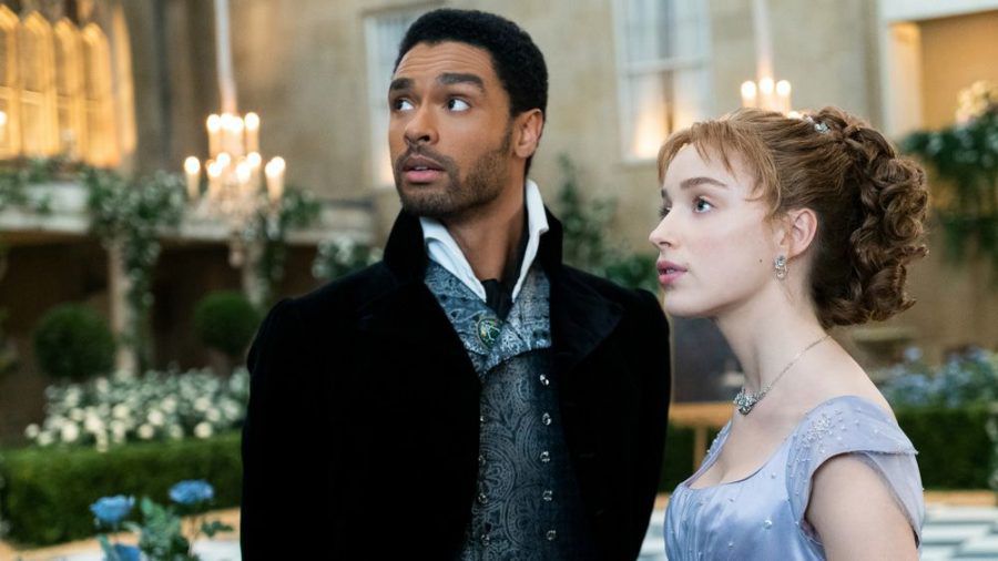 Im Mittelpunkt von "Bridgerton" stehen Simon Basset (Regé Jean Page) und Daphne Bridgerton (Phoebe Dynevor). (jru/spot)