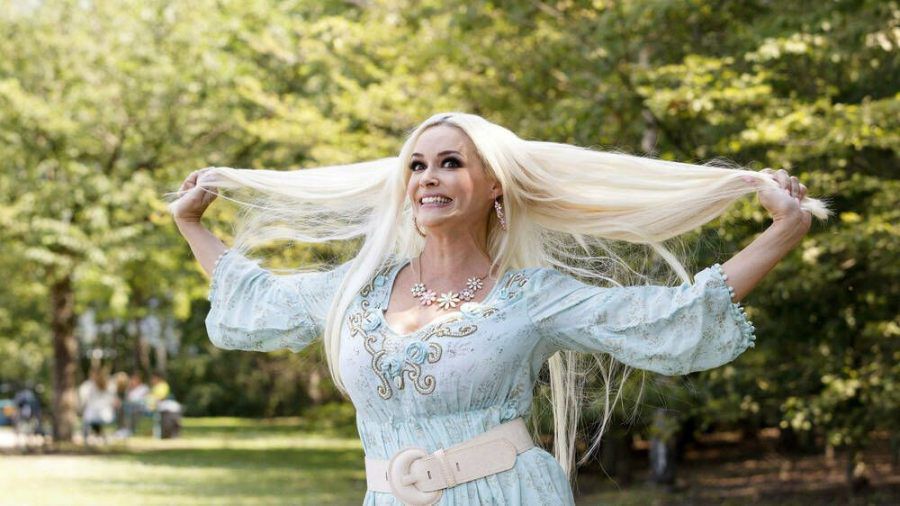 Daniela Katzenberger lässt eine Bruststraffung vornehmen (dr/spot)