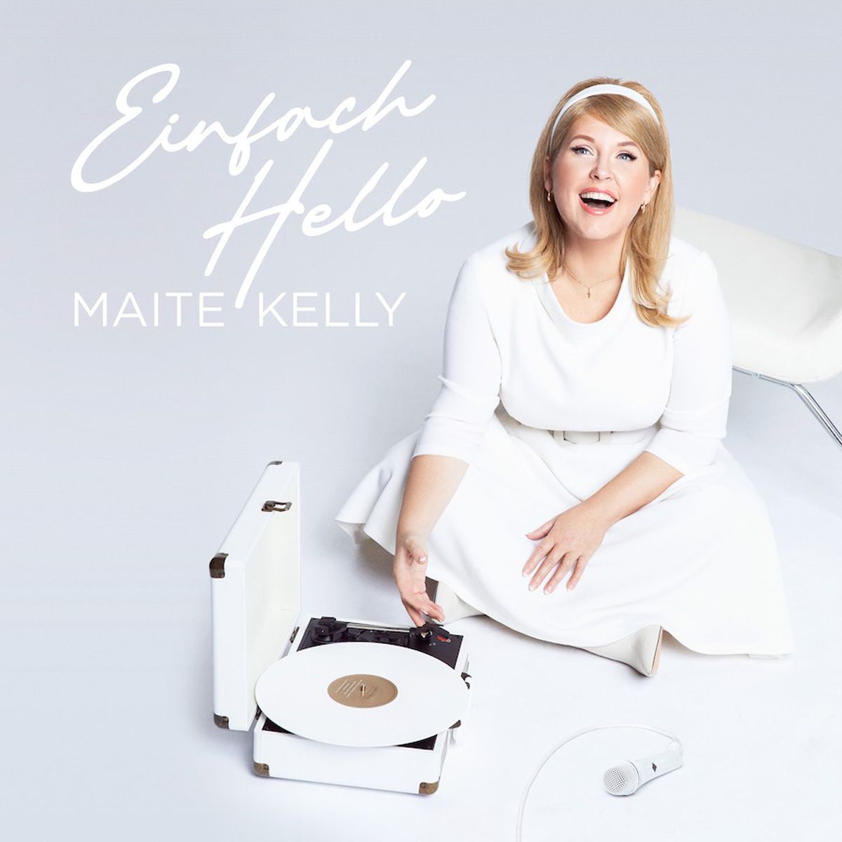 Neues Video: Maite Kelly ruft "Einfach Hello"