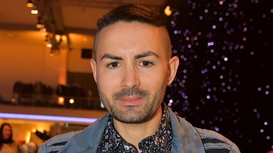 Video: Die unglaubliche Transformation von Menderes Bagci