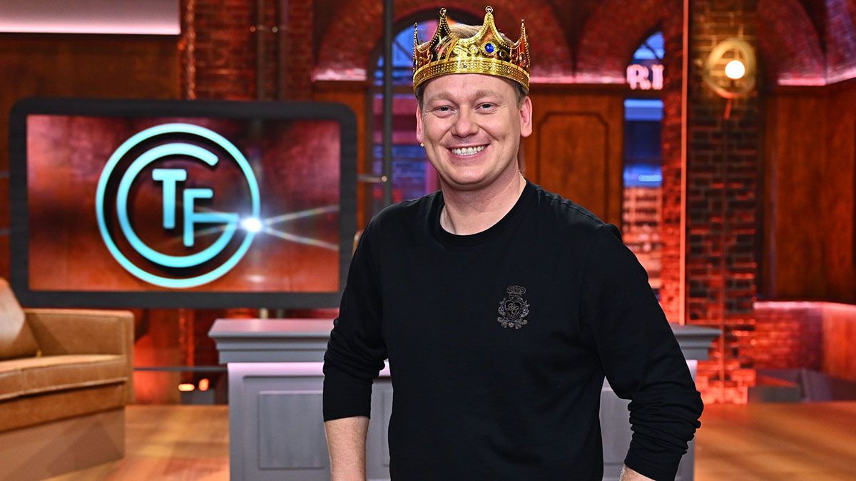 Knossi: Tolle Live-Premiere von "Täglich frisch geröstet"!