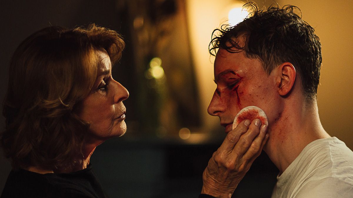 Jonathan Berlin als Bare-Knuckle-Fighter in "Martha und Tommy"