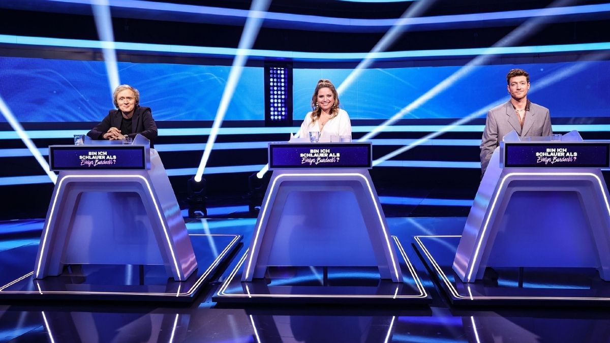 Evelyn Burdecki: Wie schlau ist sie wirklich?
