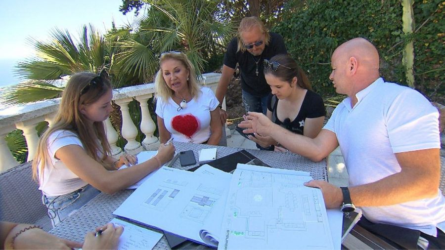 Shania und Davina Geiss: Heftiger Zickenkrieg um das größere Zimmer!