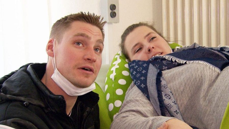 Sarafina und Peter Wollny suchen schon Namen für die Zwillinge