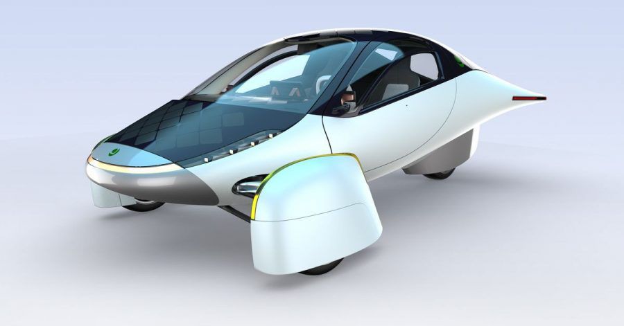 Das E-Auto-Dreirad von Aptera bekommt zusätzliche Energie durch zahlreiche Solarzellen.