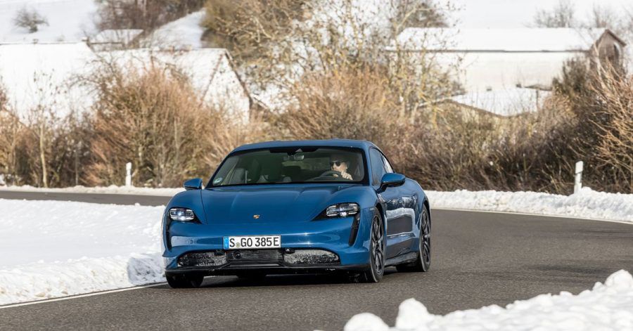 Basisarbeit: Mit dem Grundmodell schließt Porsche die Antriebspalette für den Taycan ab.