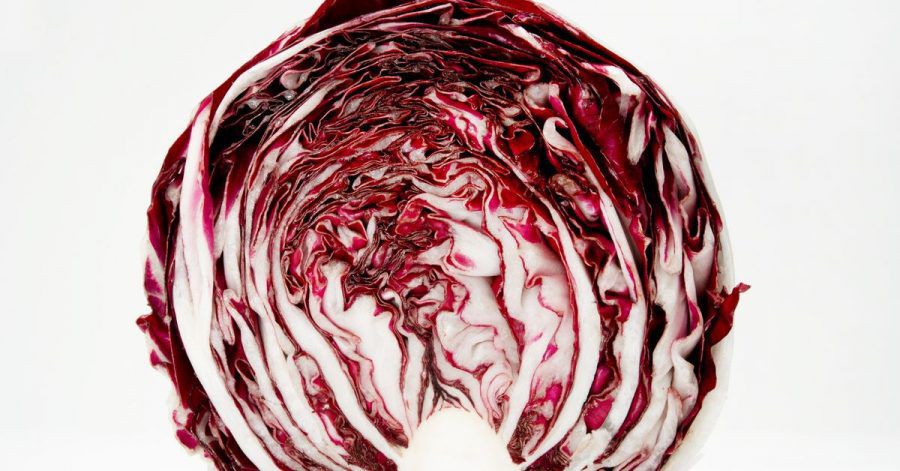Die bitteren Geschmacksnoten im Radicchio sind nicht jedermanns Sache. Sie sind aber verdauungsfördernd und entzündungshemmend.