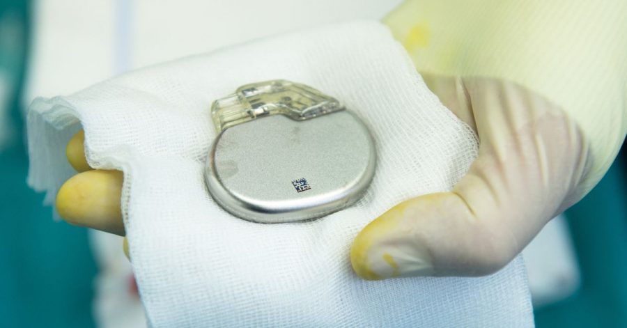 Herzschrittmacher werden Patienten implantiert, bei denen das Herz zu langsam schlägt.