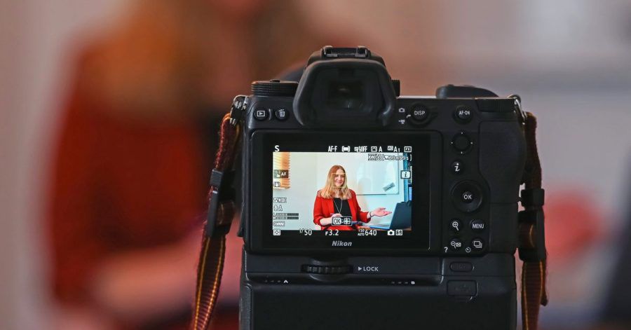 Eine Mehrheit der Psychotherapeuten kann sich auch weiterhin vorstellen, ihre Patienten per Video online zu behandeln.