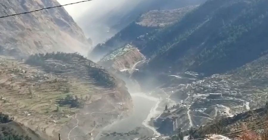 Massive Sturzflut im Chamoli-Distrikt im nördlichen Bundesstaat Uttarakhand.