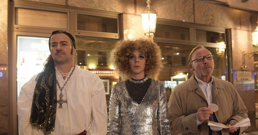 Das schräger Ermittler-Trio: Harald Neuhauser (l-r, Marcus Mittermeier), Angelika Flierl (Bernadette Heerwagen) und Ludwig Schaller (Alexander Held).