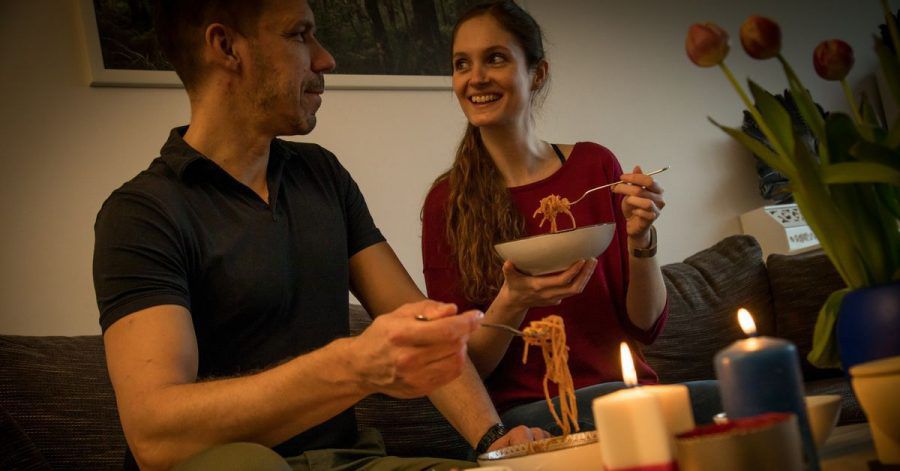 Ein feierliches Essen zuhause kann ein Gegengift zum Chaos in Zeiten von Lockdown und Homeschooling sein.