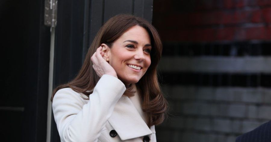 Herzohin Kate hat sich mit einer kleinen Prinzessin unterhalten.