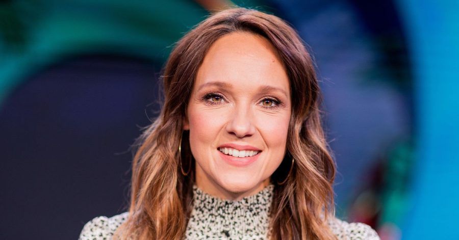 Carolin Kebekus unterstützt bei «The Masked Singer» das Stamm-Rateteam.
