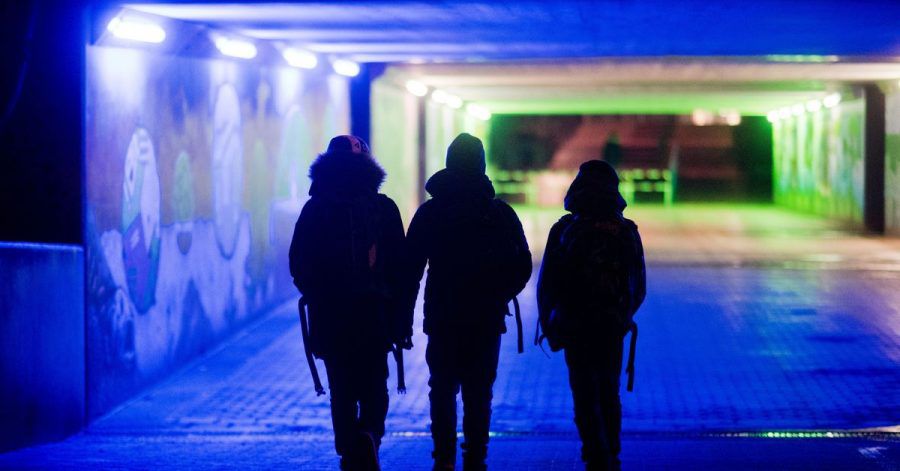 Der seelische Druck bei jungen Menschen ist während der Corona-Pandemie gestiegen. Den Judgendlichen fehlen ein geregelter Tagesablauf und außerschulische Aktivitäten.