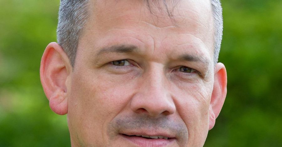 Kriminaltechniker Martin Witt fährt ins Krankenhaus, wenn ein Baby stirbt: Er fotografiert sogenannte Sternenkinder - als Hilfe und Trost für trauernde Eltern.