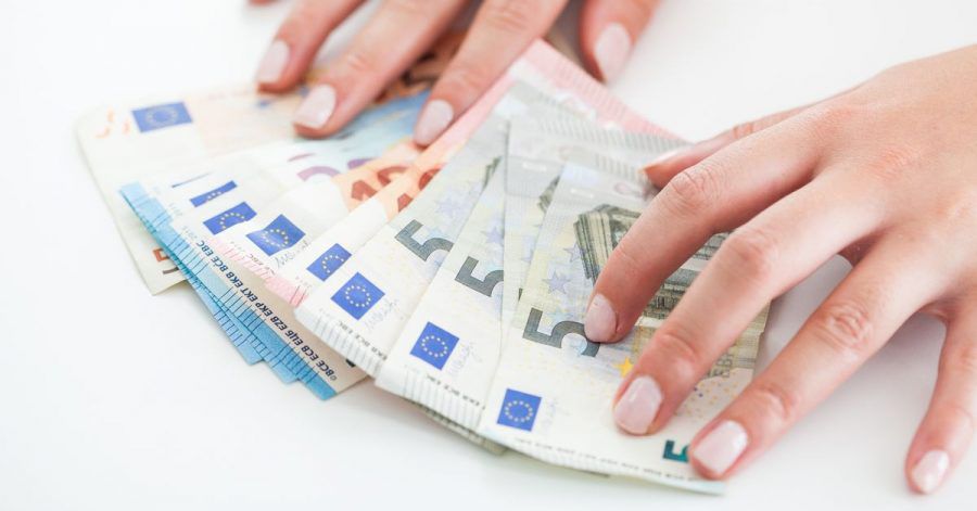 Bei der Eingruppierung in eine Entgeltgruppe darf auch der Betriebsrat miturteilen.