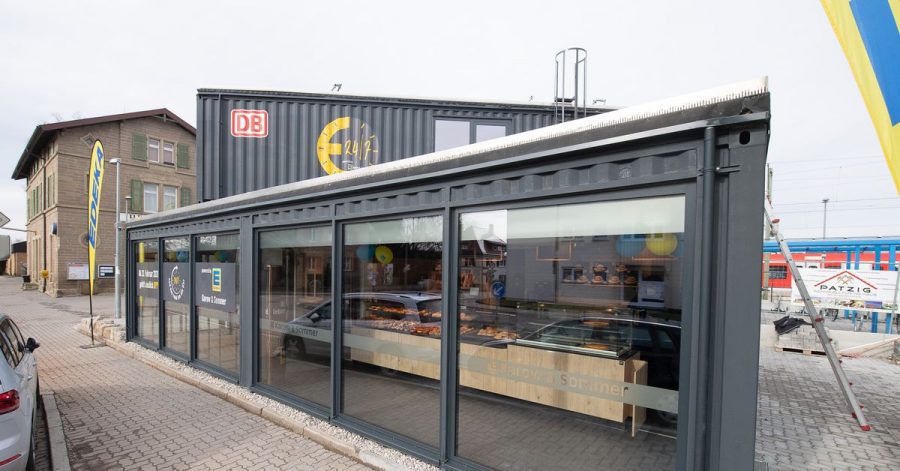 Container eines voll automatisierten Edeka-Supermarktes.