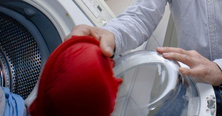 Körbchen-BHs mit Bügel werden besser nicht einfach so in die Waschmaschine gegeben.