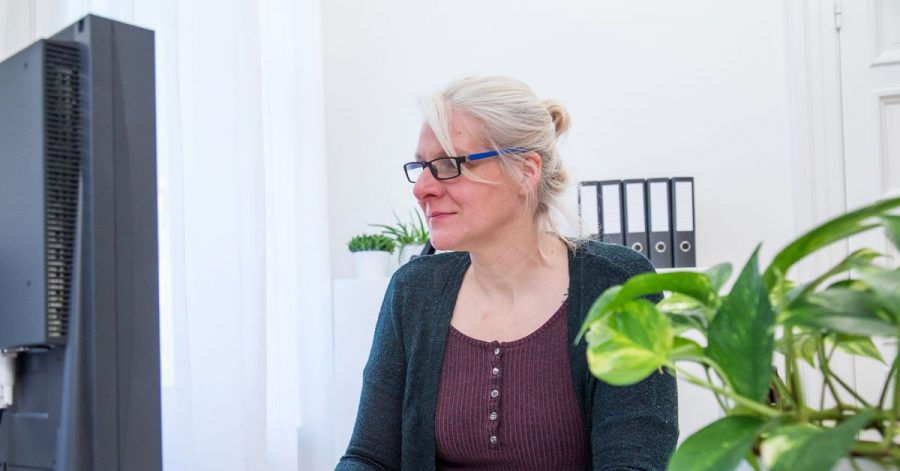 Für die Arbeit am Bildschirm sind Standard-Gleitsichtbrillen nicht unbedingt geeignet.