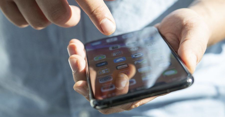Qual der Wahl: Die meisten Smartphones sind mit verschiedenen Speicheroptionen zu haben. Nutzungskriterien helfen bei der Entscheidung.