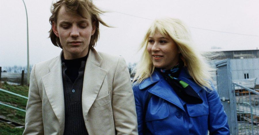 Eva Mattes als Monika und und Charly Wierzejewski als Willi in einer Szene des Films «Supermarkt» (1973).