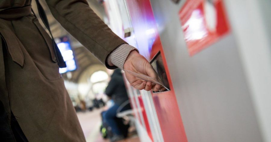 Der Fahrgastverband Pro Bahn kritisiert die Flexpreise der Deutschen Bahn. Gerade für Wochenendpendler werde es meist teurer.