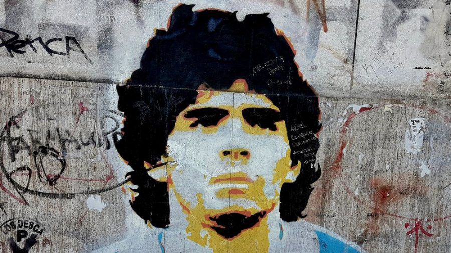 In seiner Heimat wird er wie eine Heiliger behandelt: Die Fußballikone Diego Armando Maradona kann man nun auf einer speziellen Tour entdecken. (kms/spot)