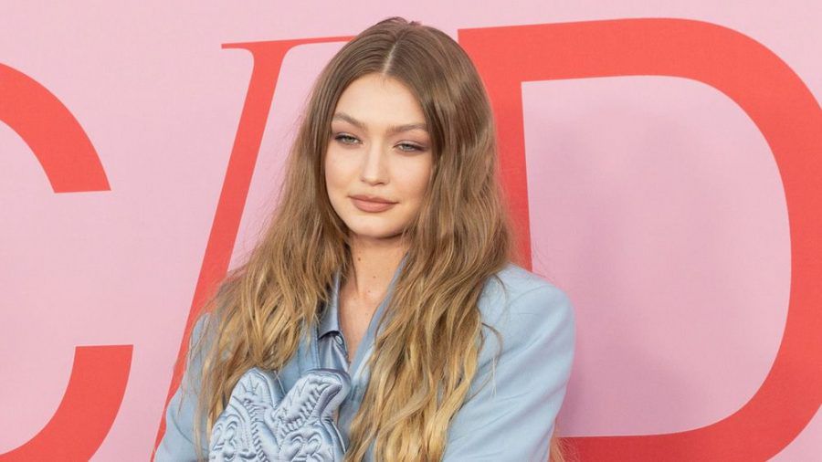 Model Gigi Hadid ist "nicht mehr so schlank" wie vor der Geburt ihrer Tochter. (cos/spot)