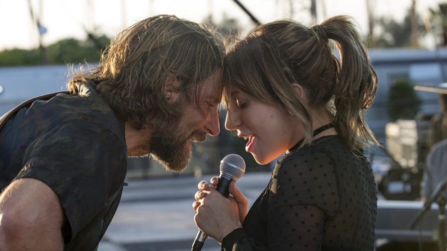 Die Chemie stimmt: Bradley Cooper und Lady Gaga in "A Star Is Born" (cam/stk/spot)