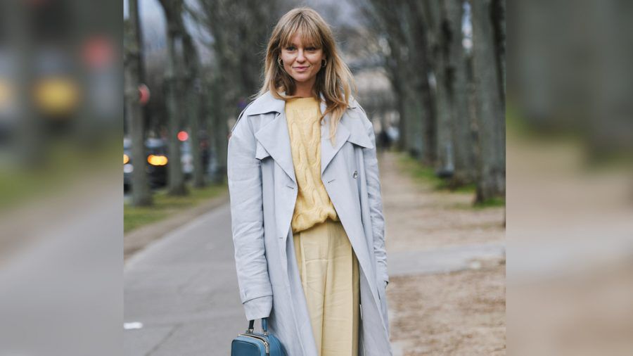 Fashionista Jeanette Madsen kombiniert Vanille mit Babyblau. (cos/spot)