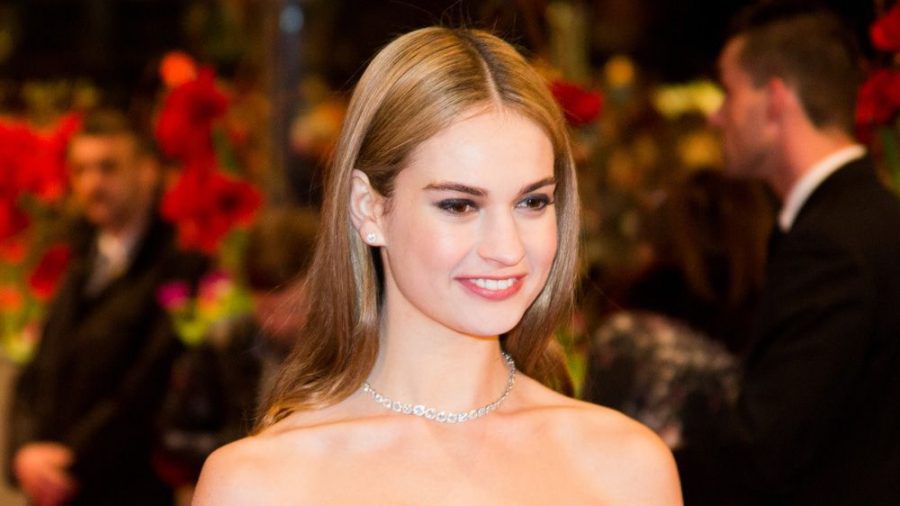 Lily James bei der Premiere ihres Films "Cinderella". (ncz/spot)