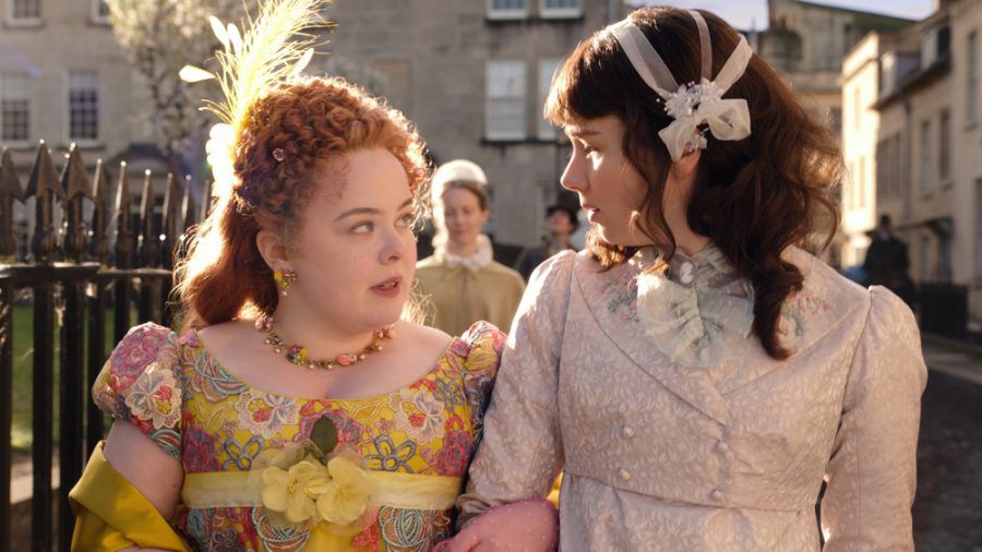 Nicola Coughlan (l.) als Penelope Featherington und Claudia Jessie als Eloise Bridgerton. (hub/spot)