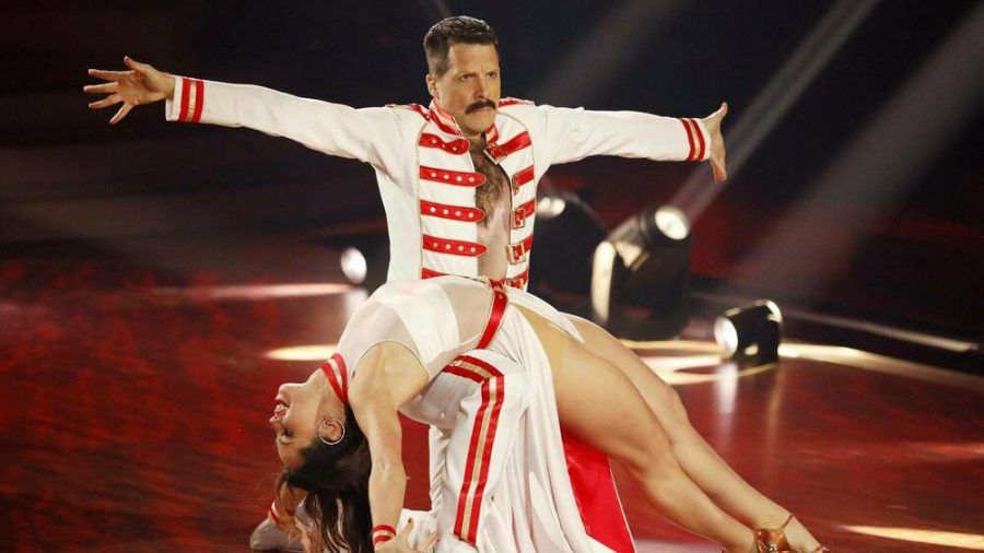 Oliver Pocher alias Freddie Mercury bei "Let's Dance". (eee/spot)