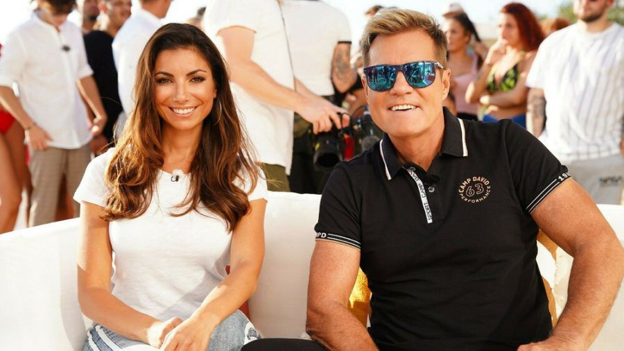 Dieter Bohlen mit Freundin Carina bei "DSDS" (jom/spot)