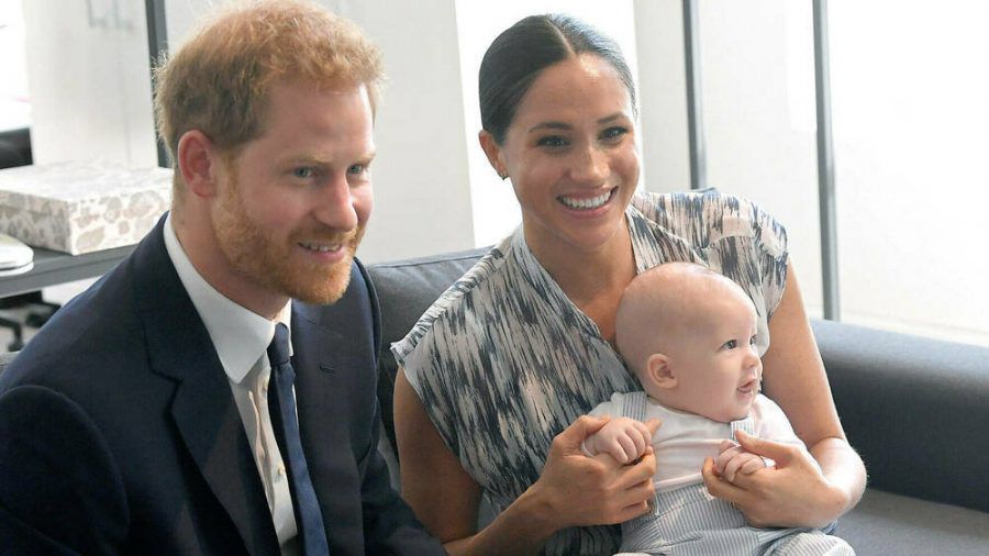 Prinz Harry mit Ehefrau Meghan und Archie im September 2019. (hub/spot)