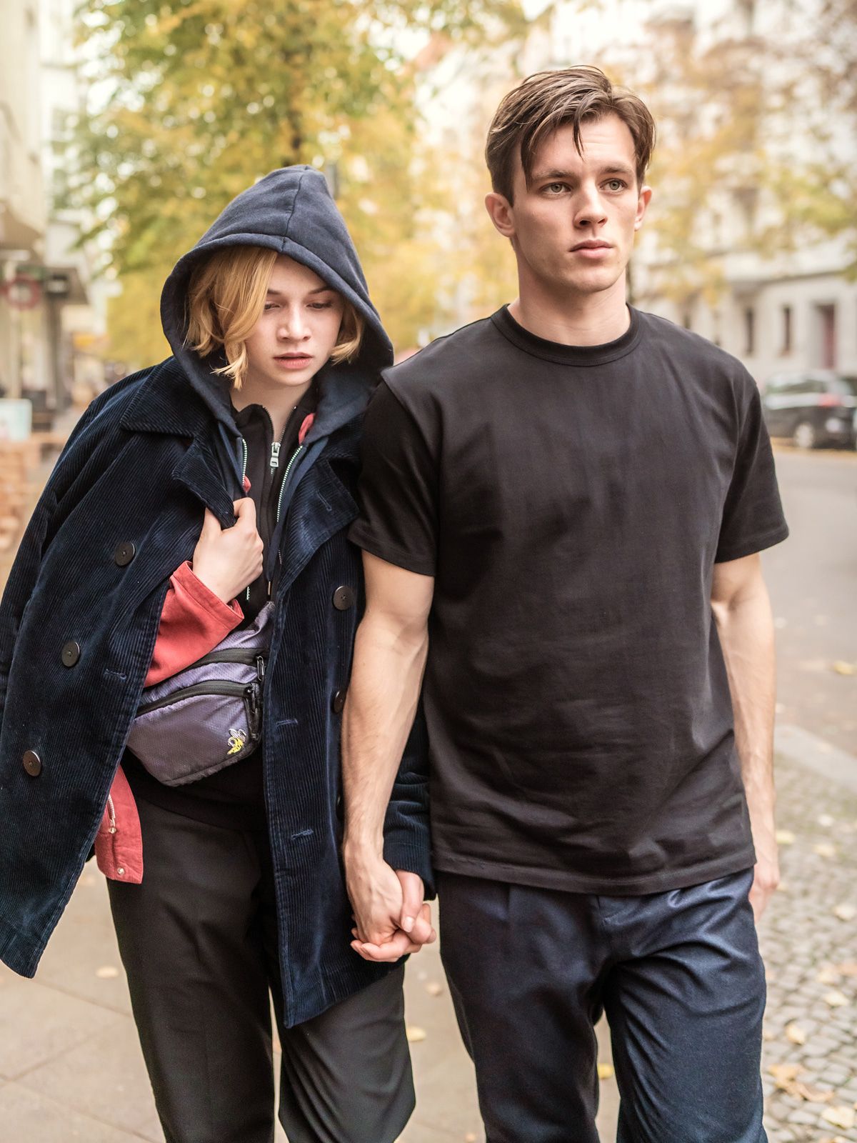 Preview: Janis Niewöhner & Luna Wedler in "Je suis Karl"