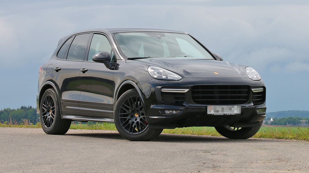 Fakt oder Fake? Porschefahrer weiß nicht mehr, wo er geparkt hat