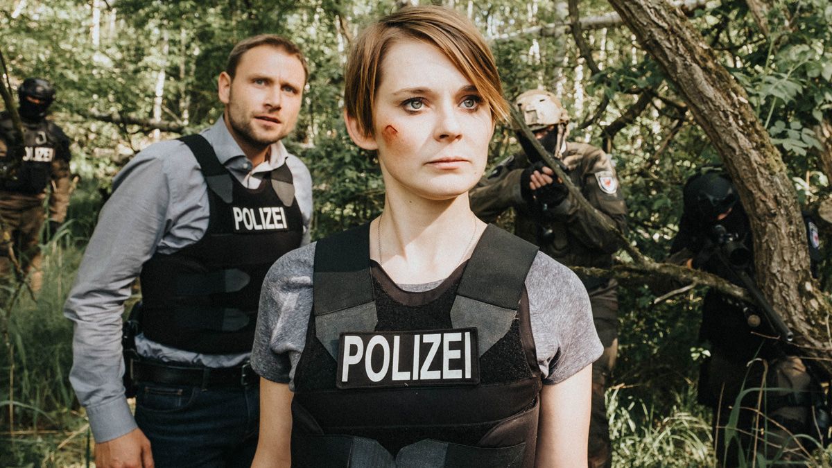 Neu in der Mediathek: Max Riemelt in "Der Schneegänger"