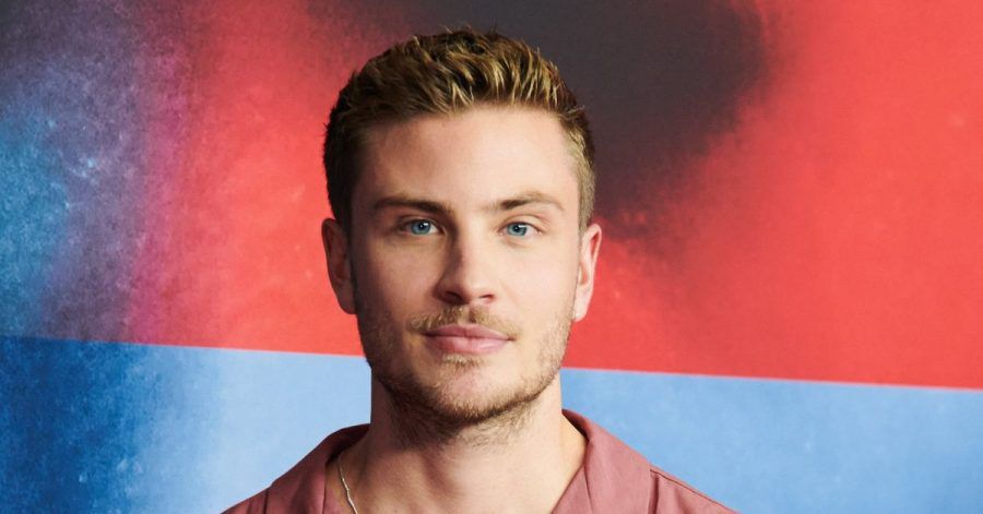Schauspieler Jannik Schümann kann nicht klagen.