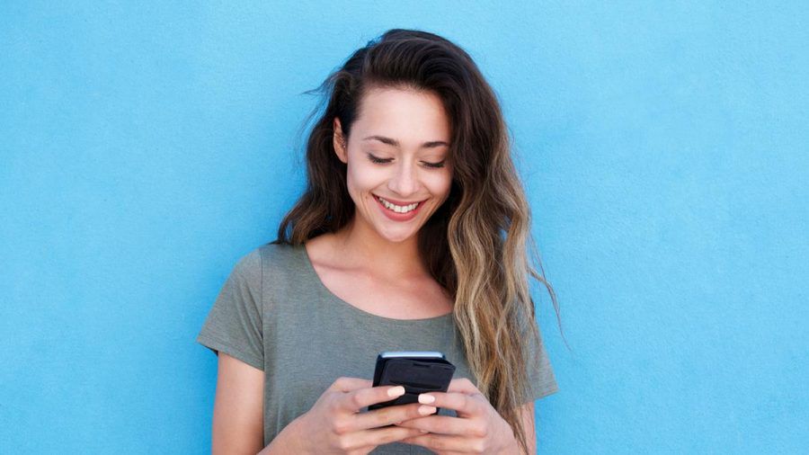 Signal ist für viele Nutzer mittlerweile eine Alternative zu WhatsApp (wue/spot)