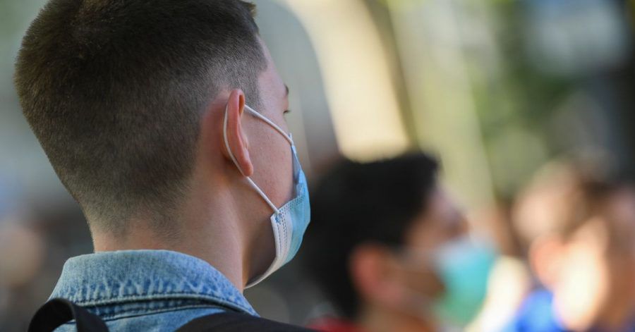 Bei einer Online-Befragung haben Jugendliche von Einsamkeit und Zukunftsängsten berichtet. Die Folgen des monatelangen Lockdowns sind für sie längst spürbar.